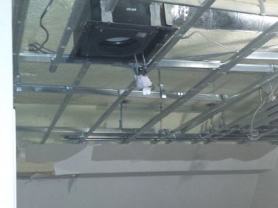 二重天井解体状況