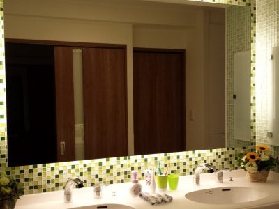 おしゃれ　洗面所　間接照明